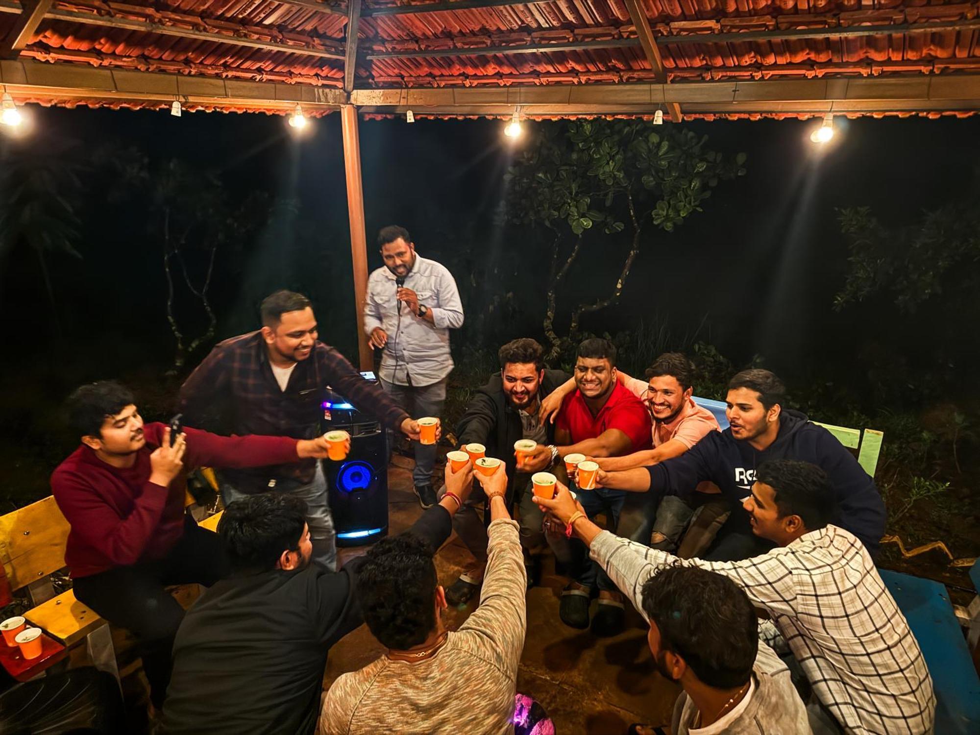 Chalobahills Farmstay Resort Ajra Buitenkant foto