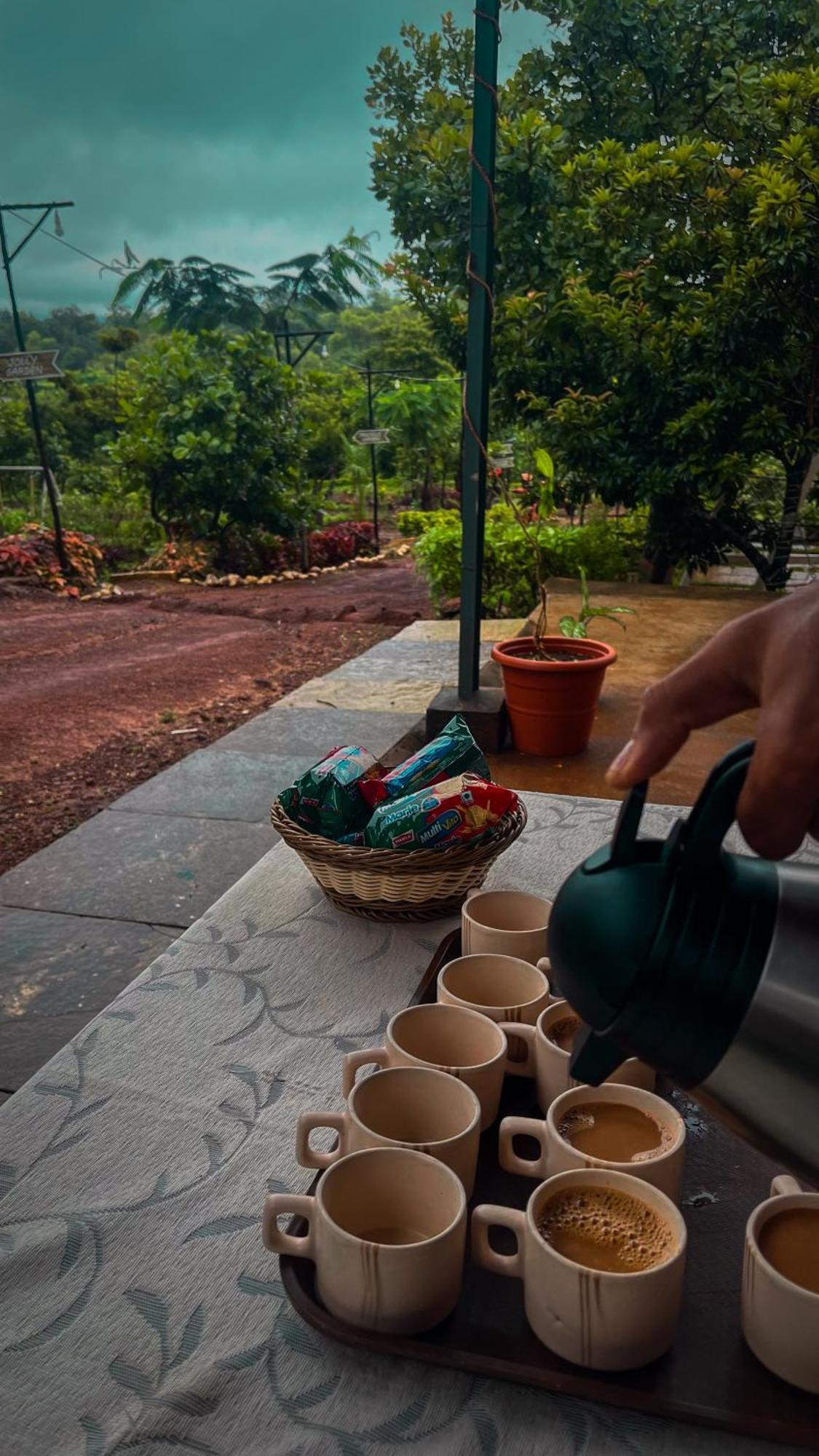 Chalobahills Farmstay Resort Ajra Buitenkant foto